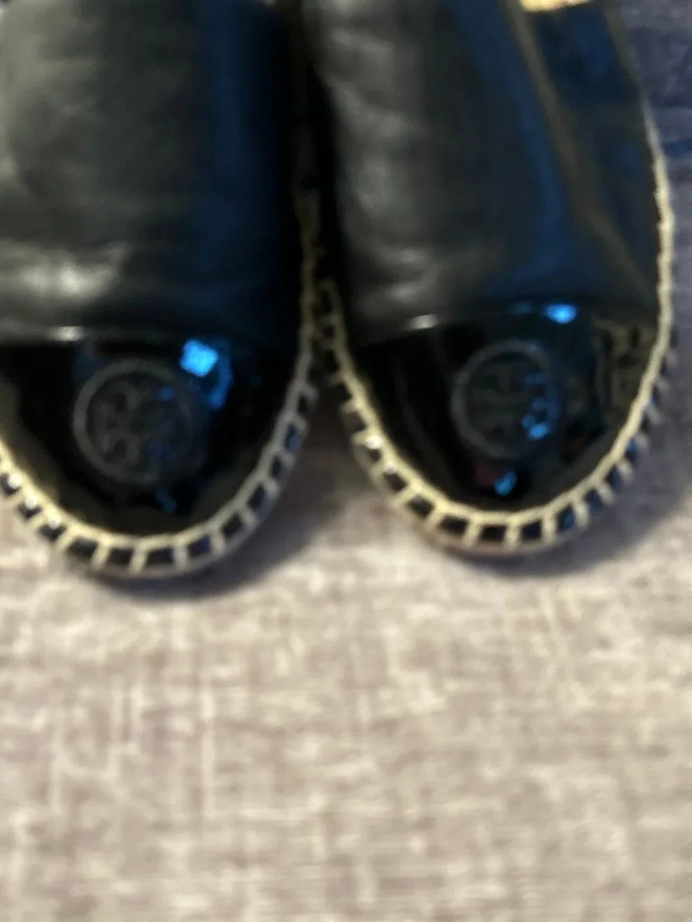 Tory Burch ~ Black Benton Espadrilles ~ 7.5 ~ Logo ~ Two Tone